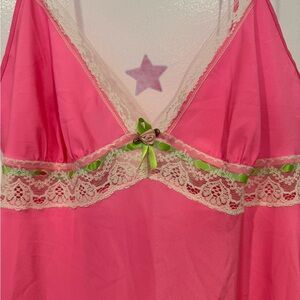 Betsy Johnson 🌸 Pink Lace-Trim Chemise Nightdress M